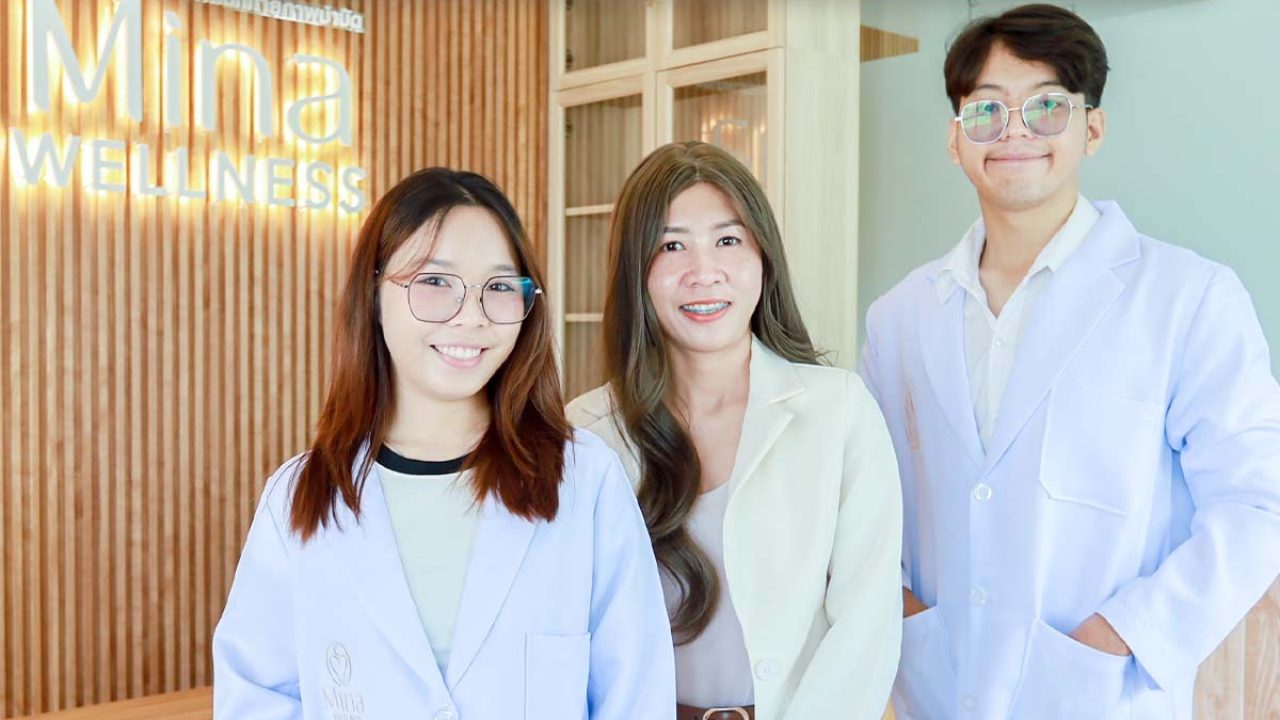 ทีมกายภาพบำบัดมืออาชีพ Mina Wellness Physical Therapy Clinic เชียงใหม่